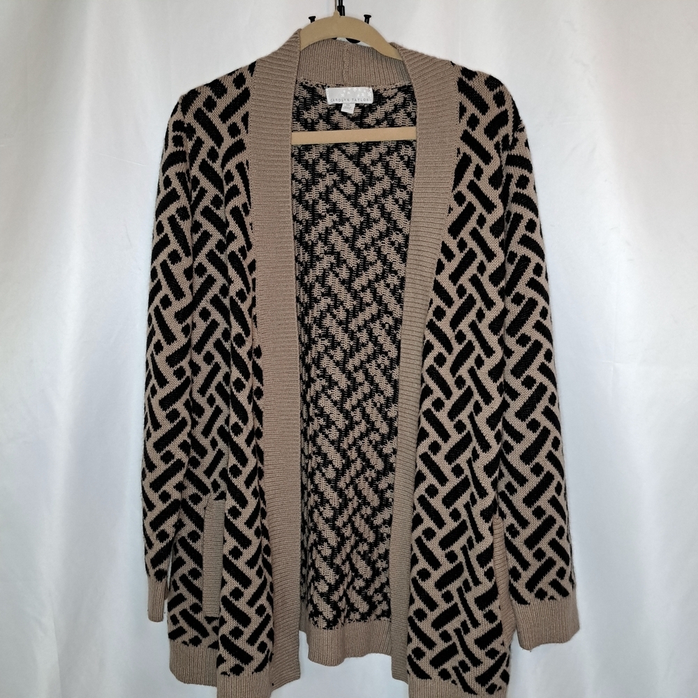 Carolyn Taylor Black and Tan Geometric Cardigan Women's XL #44